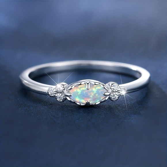 Jewelry - Elegant Silver‎ Opal and faux Diamond Ring